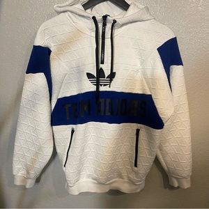 Adidas Sweatshirt hoodie size XS